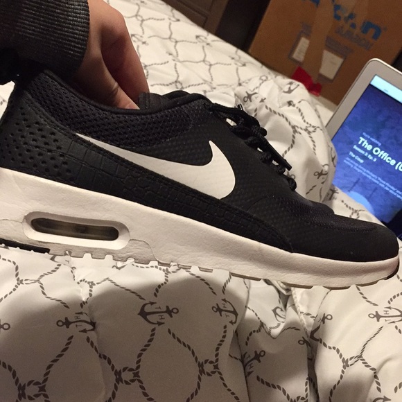 nike air max thea office